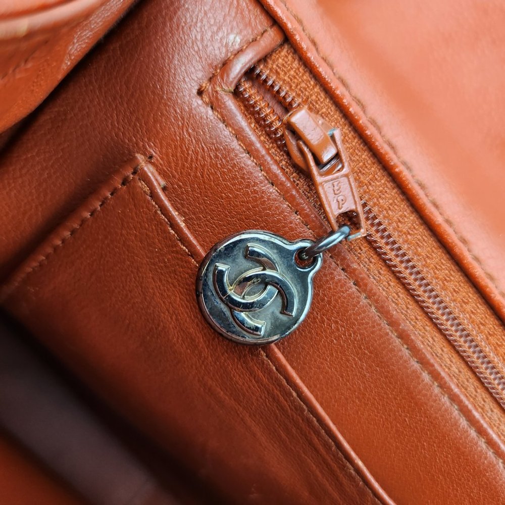 Chanel Matelasse Caviar Leather Shoulder Bag - Picture 15 of 16